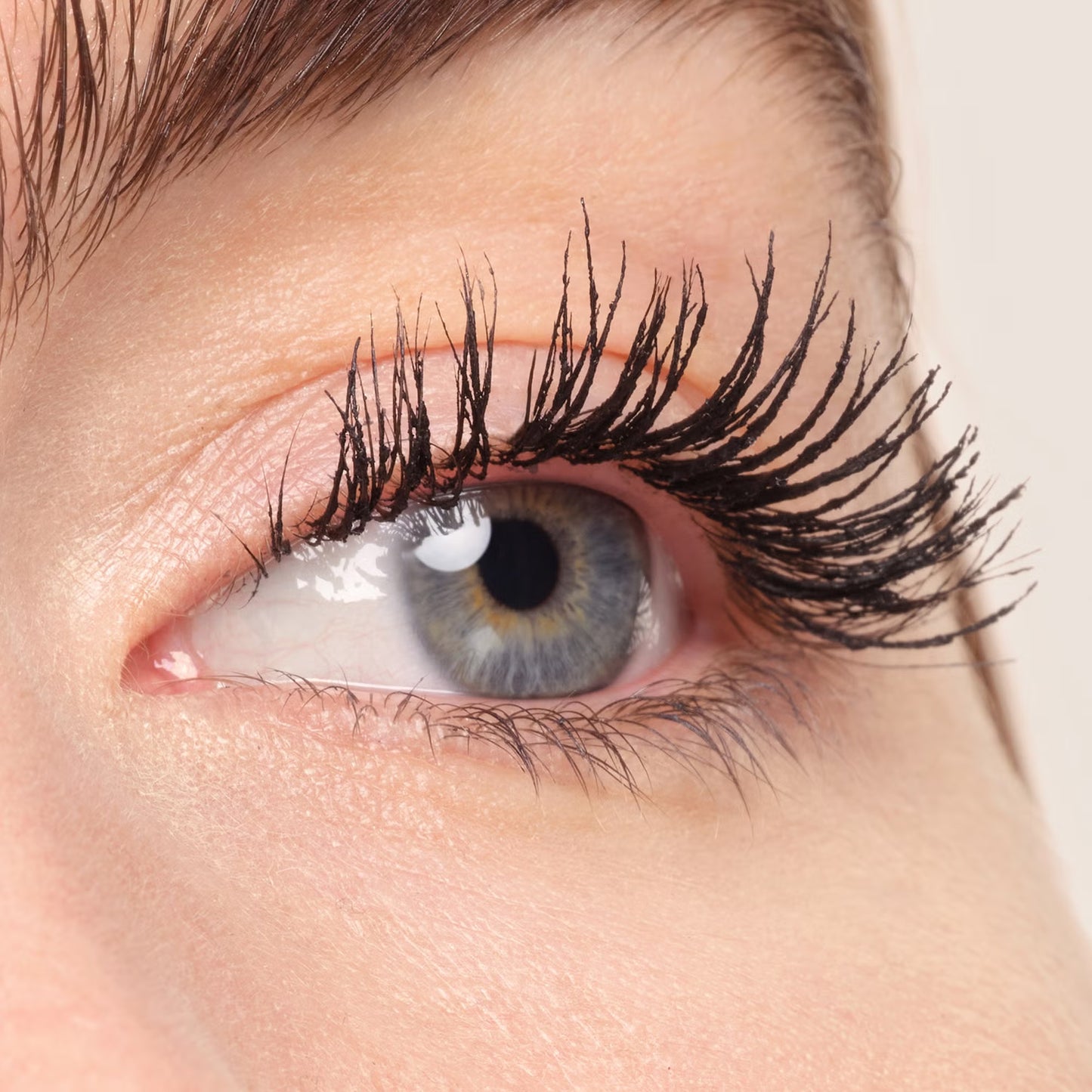 Armani Vertigo Drama Mascara Obsidian Black – Siyah Maskara
